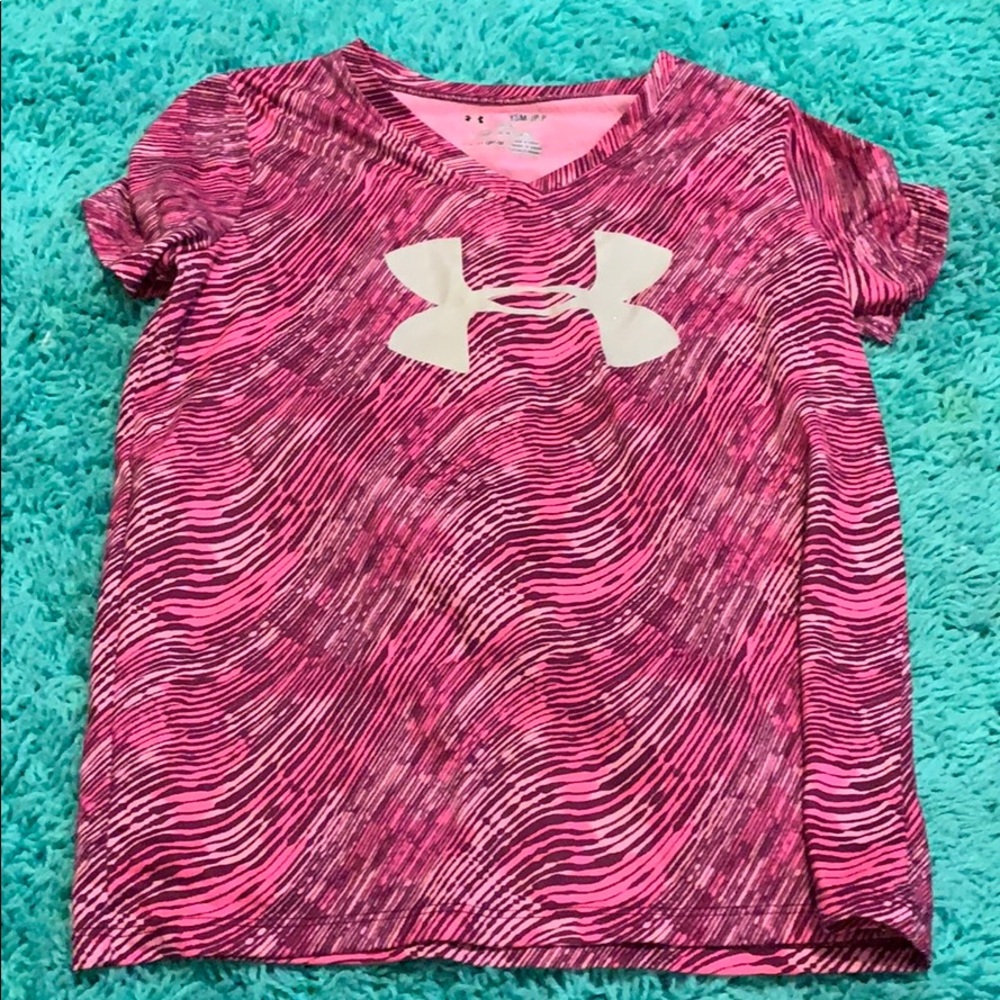 barely warn under armour tee